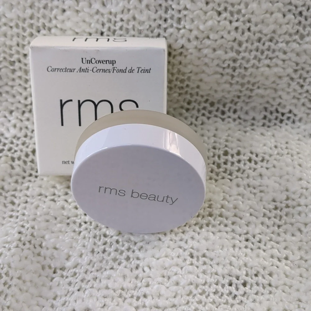 RMS Beauty UnCoverup Concealer in 00, 5.67g/0.20oz